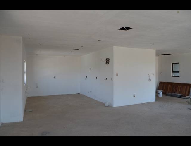 3 BEDROOM APARTMENT FOR SALE IN MUSGRAVE